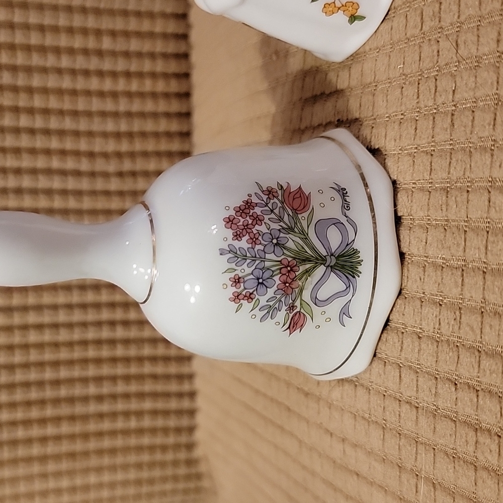 Three Ceramic 🔔 bells - Picture 2 of 4